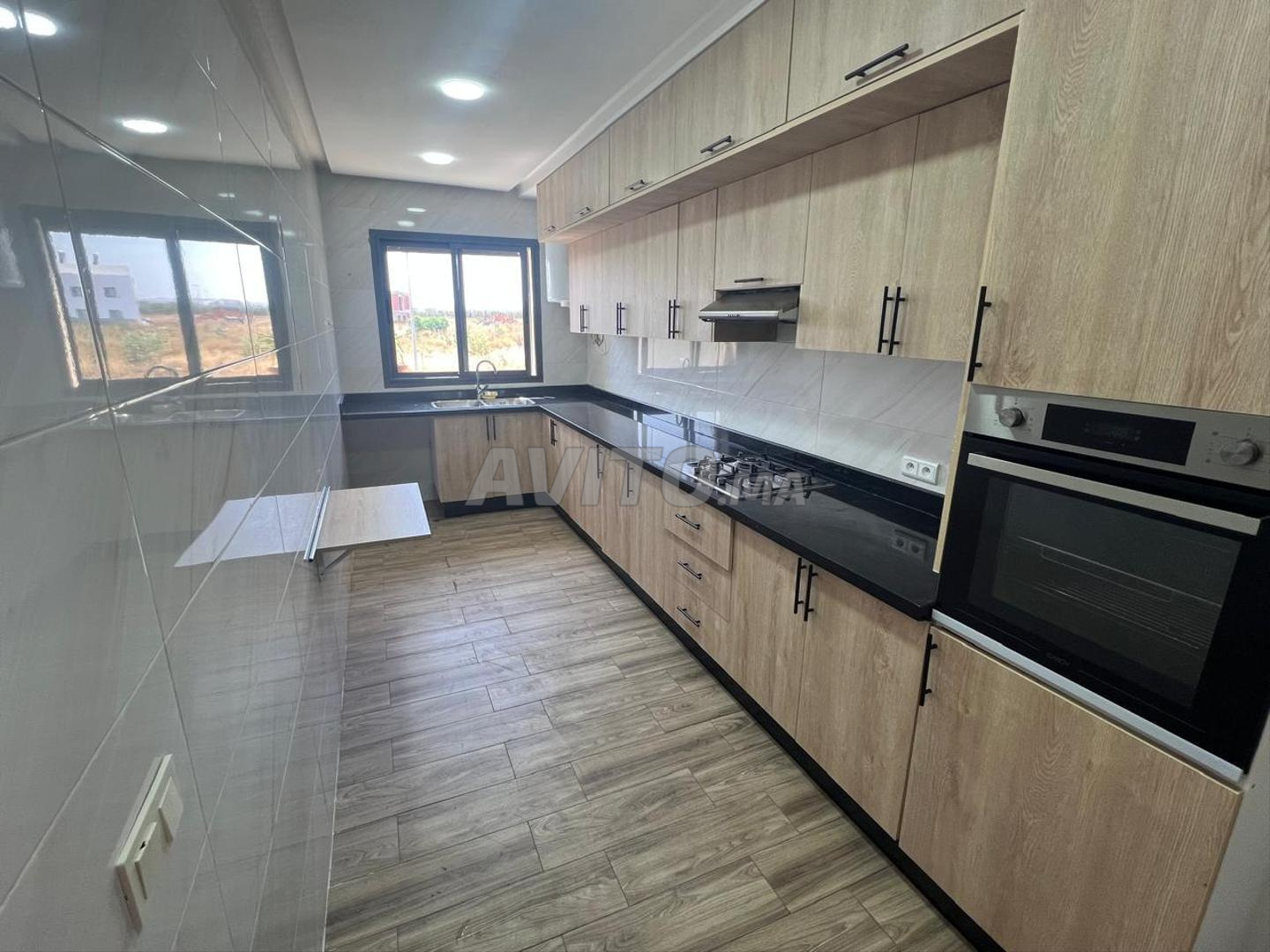 Appartement 125 m² à louer à Témara — Photo 4