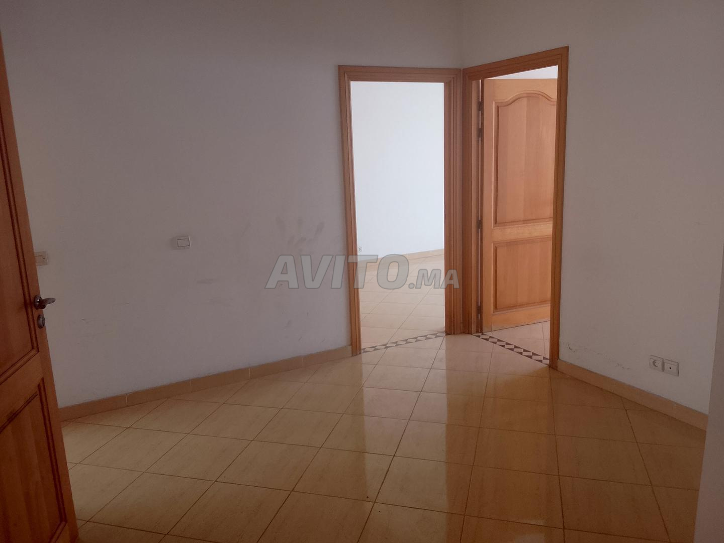 Office 112 m² for rent in Casablanca, Abdelmoumen — Photo 4