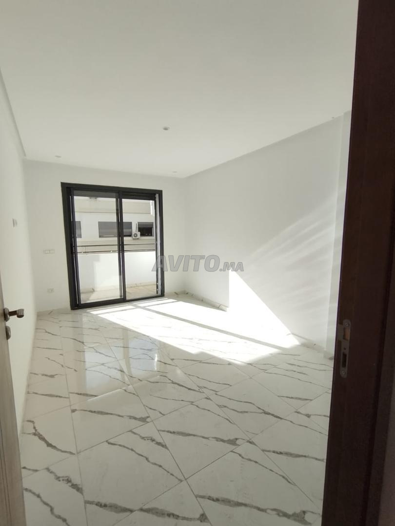 Studio 50 m² for rent in Casablanca – Roches Noires — Photo 6