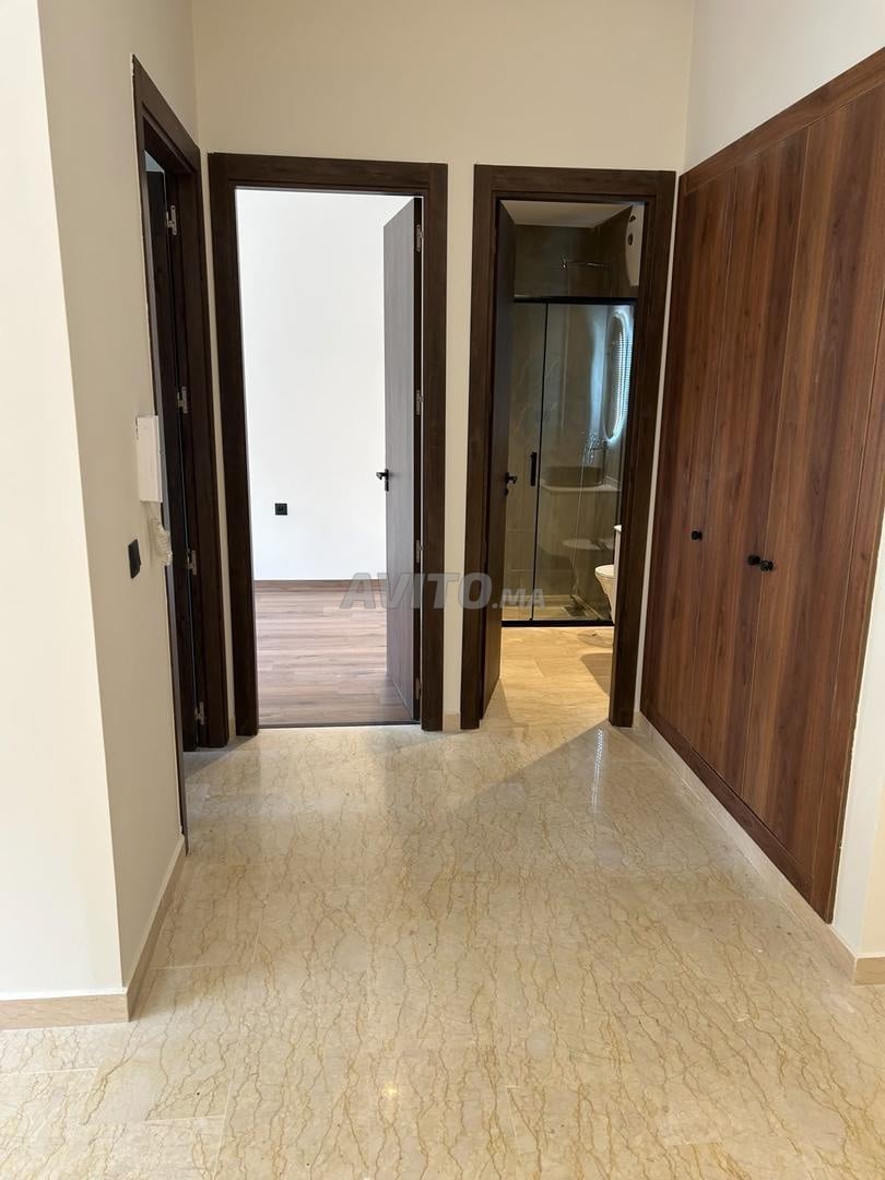 Apartment 69 m² for rent in الدار البيضاء Val Fleuri — Photo 6