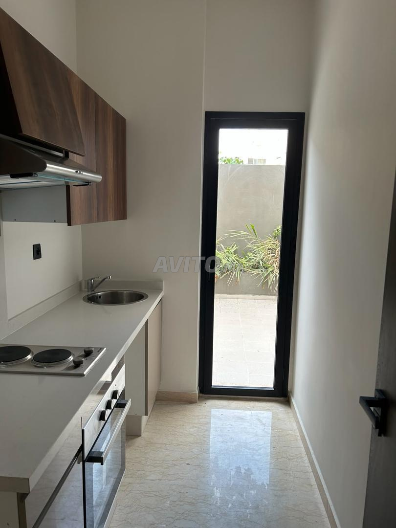 Apartment 69 m² for rent in الدار البيضاء Val Fleuri — Photo 14