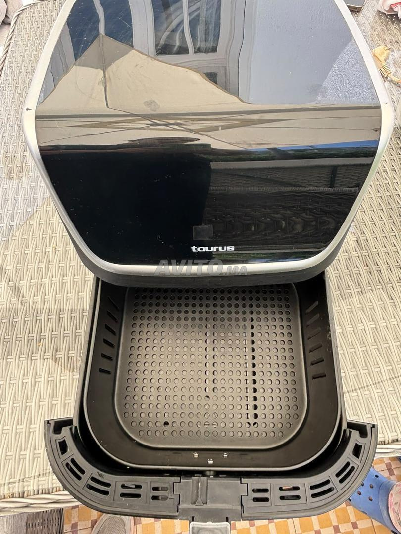 Air fryer à vendre - excellent état (neuf)