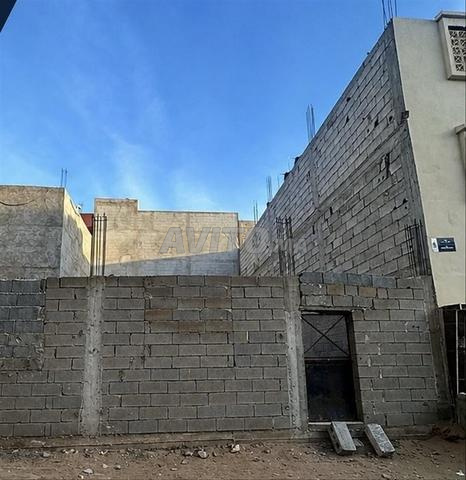 Terrain 140 m² à vendre à Laâyoune – Hay Moulay Rachid Lettre M — Photo 3