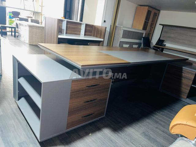 Bureau 3,25 m × 1 m à vendre à Casablanca — Photo 2