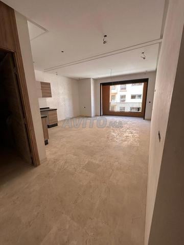 Studio 45 m² for sale in Marrakech, Guéliz — Photo 2