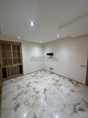 شقة 150 م² للإيجار في الدار البيضاء (كاليفورنيا) — Photo 3