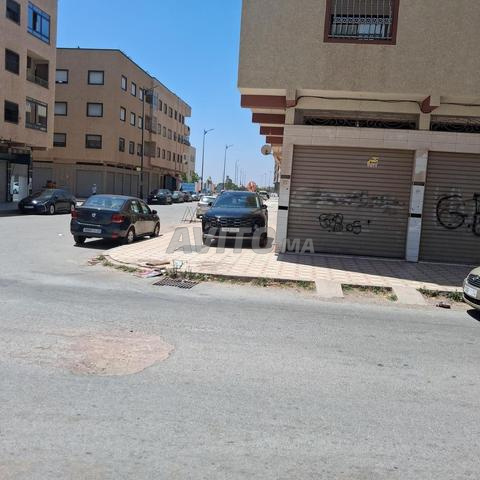 Commercial property for sale in Deroua Jawhara