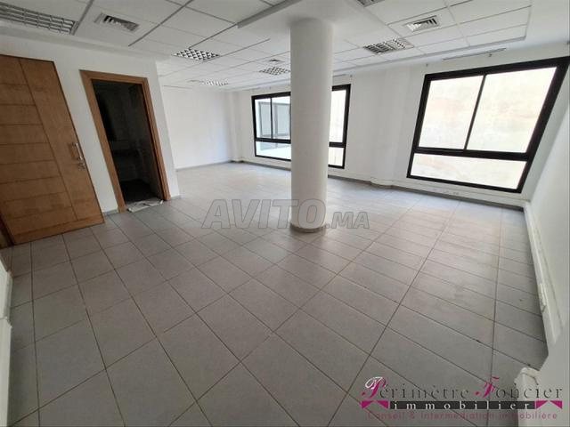 مكتب 46 م² للإيجار في الدار البيضاء — Photo 2