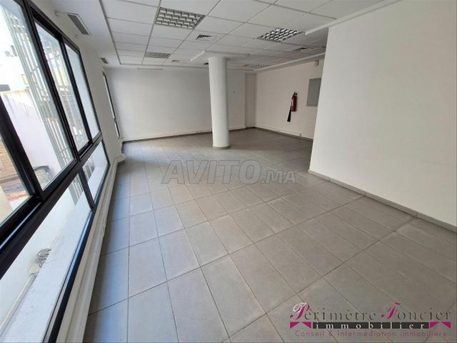 مكتب 46 م² للإيجار في الدار البيضاء — Photo 3
