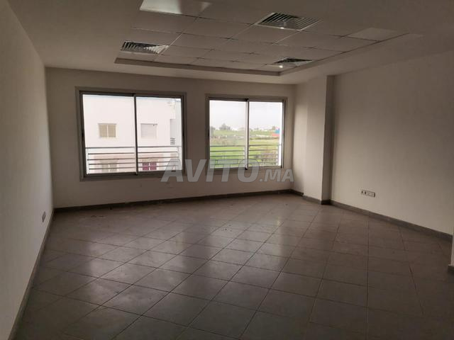 Bureau 33 m² à louer à Casablanca — Photo 5