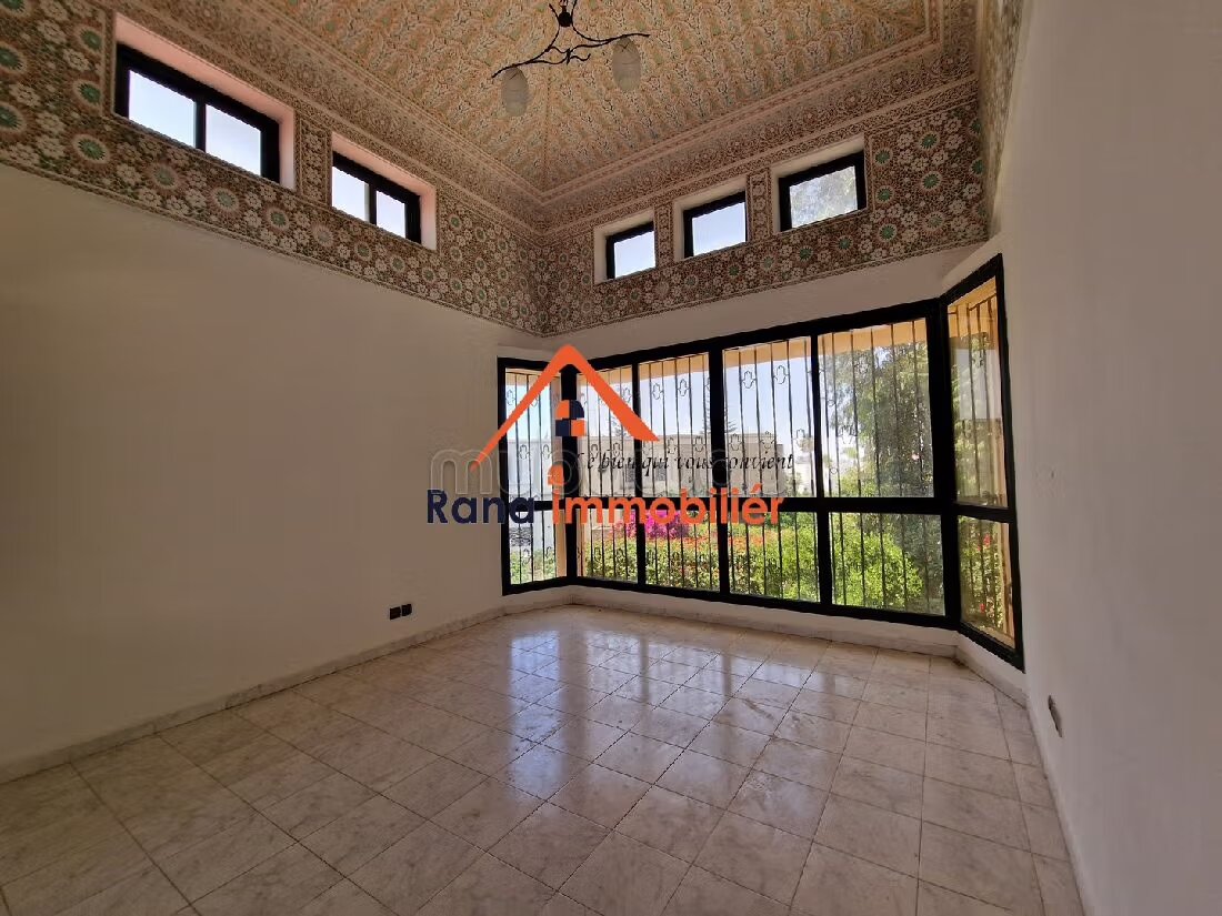 Villa 1200 m² à louer à Souissi, Rabat — Photo 10