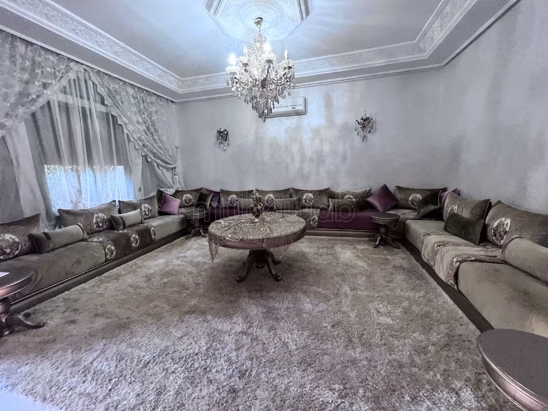 Villa 240 m² for rent in Marrakech (Les Portes de Marrakech) — Photo 12