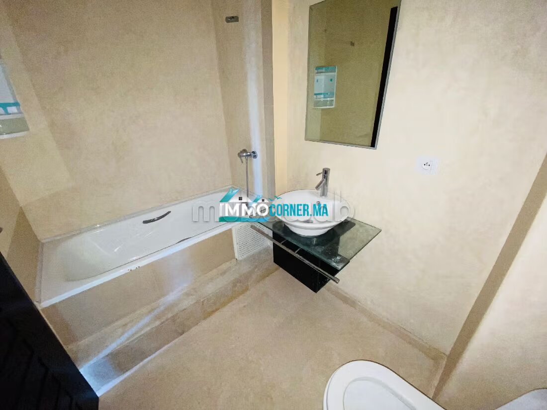 فيلا 320 م² للإيجار في طنجة (كالفورنيا) — Photo 17