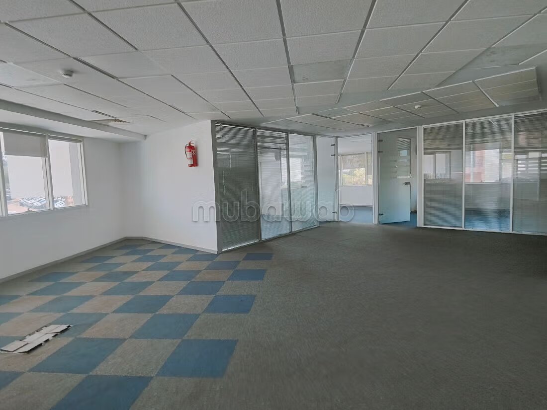 Bureau 300 m² à louer à Casablanca — Photo 16