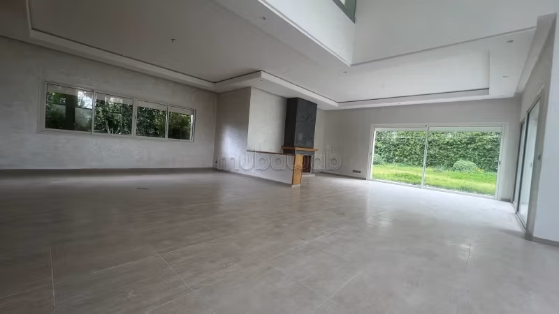 Furnished Villa 700 m² for rent in Skhirat — Photo 5