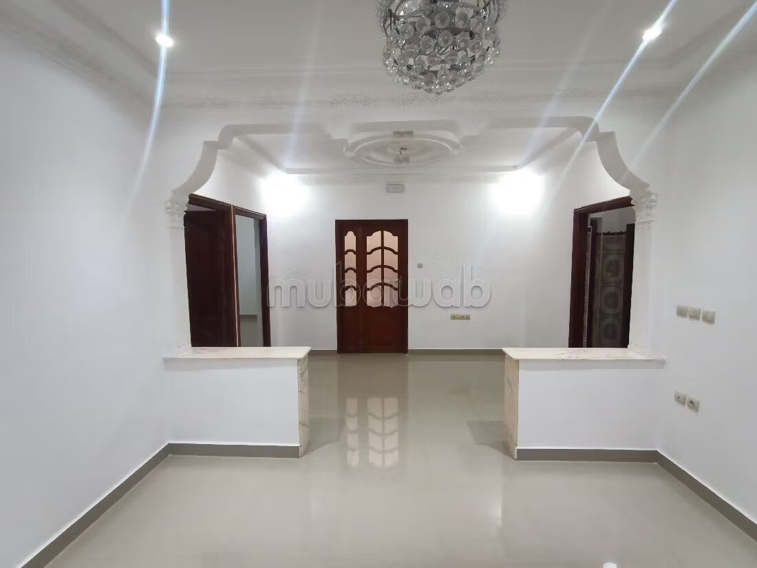 Maison 210 m² à vendre à Hay Gharsat Chaouch — Photo 3