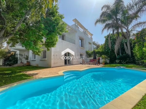 Villa 800 m² for rent in Casablanca (Ain Diab) — Photo 28