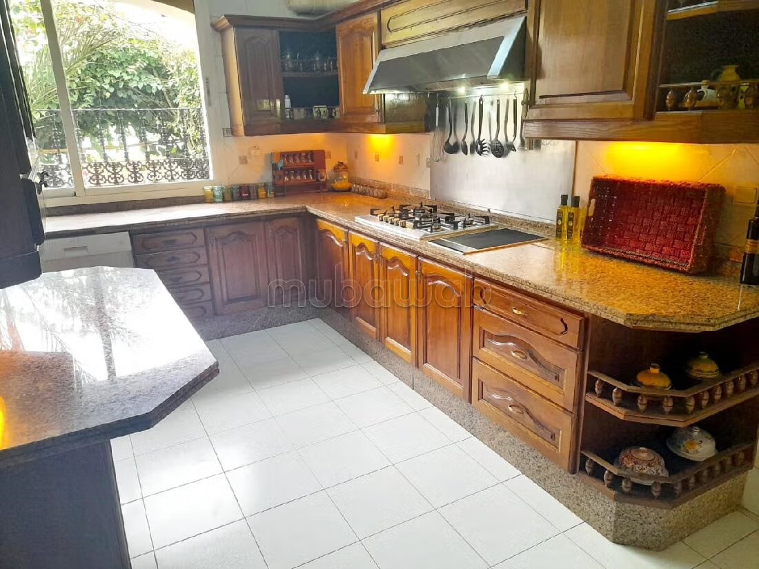 Villa 800 m² for rent in Casablanca (Ain Diab) — Photo 9