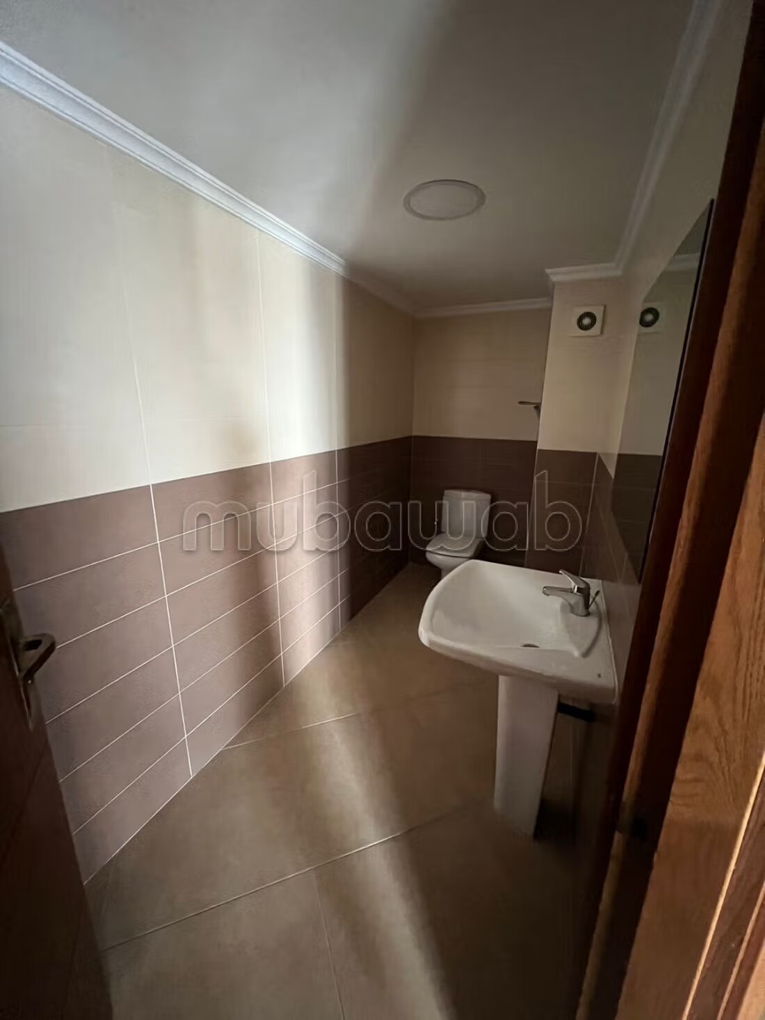 Bureau 265 m² à louer à Tanger — Photo 11
