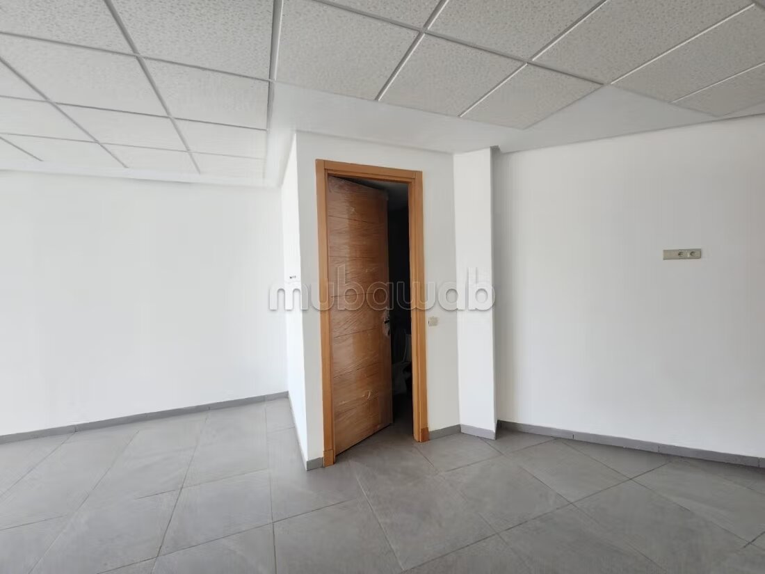 Bureau 74 m² à louer à Marrakech – Guéliz — Photo 3
