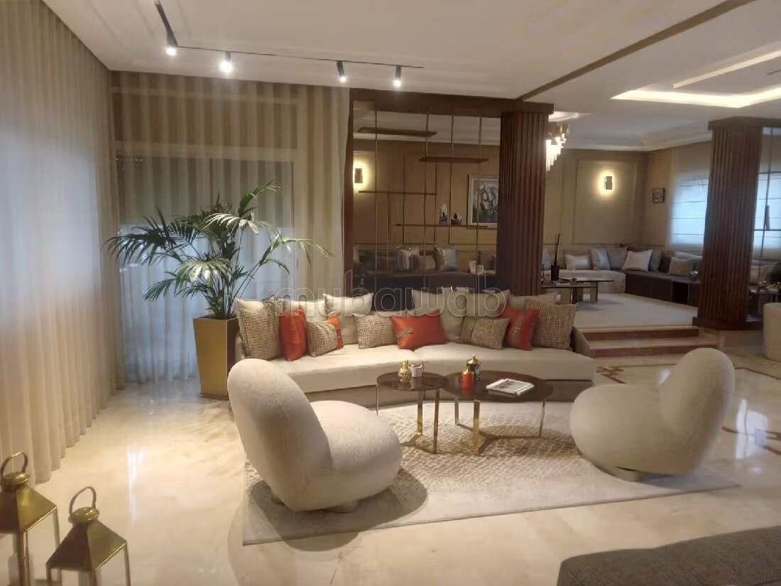 Villa 250 m² for sale in Casablanca — Photo 4