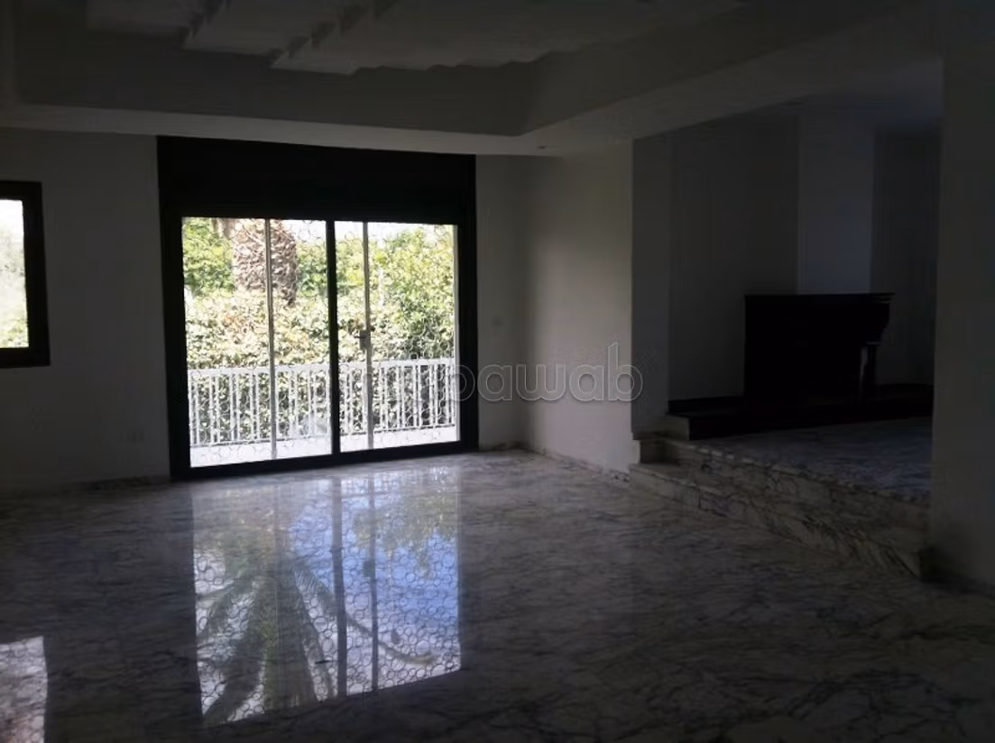 Villa 500 m² à louer à Casablanca (CIL) — Photo 2