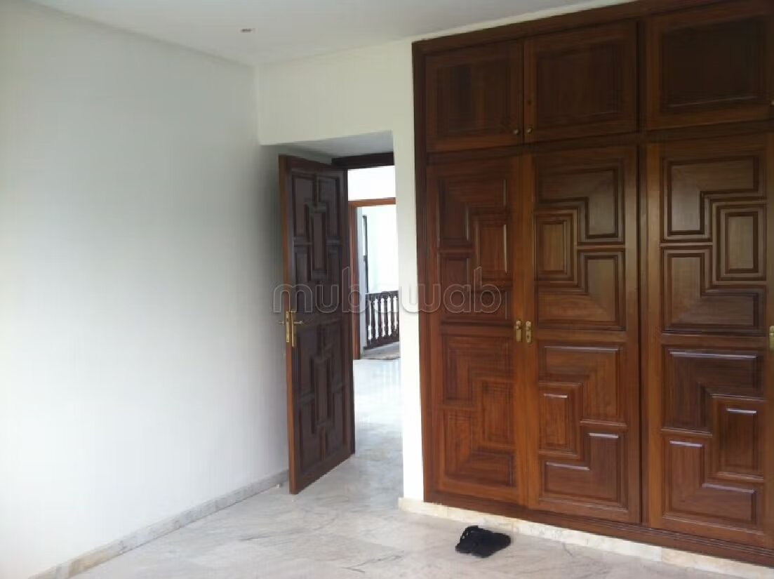 Villa 500 m² à louer à Casablanca (CIL) — Photo 7