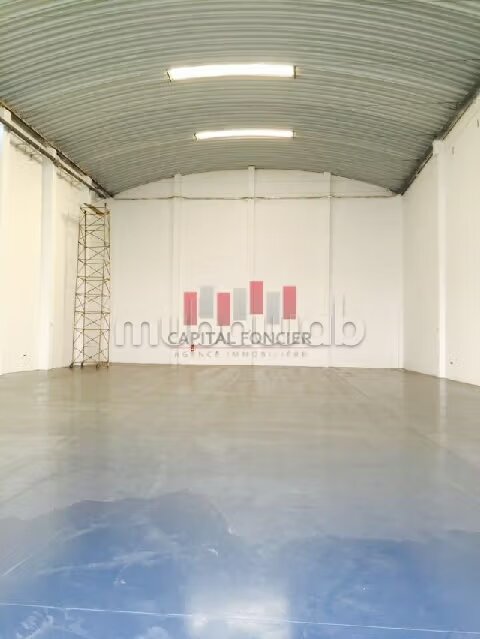 Local commercial 202 m² à louer à Casablanca — Photo 7