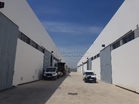 Local commercial 202 m² à louer à Casablanca — Photo 8
