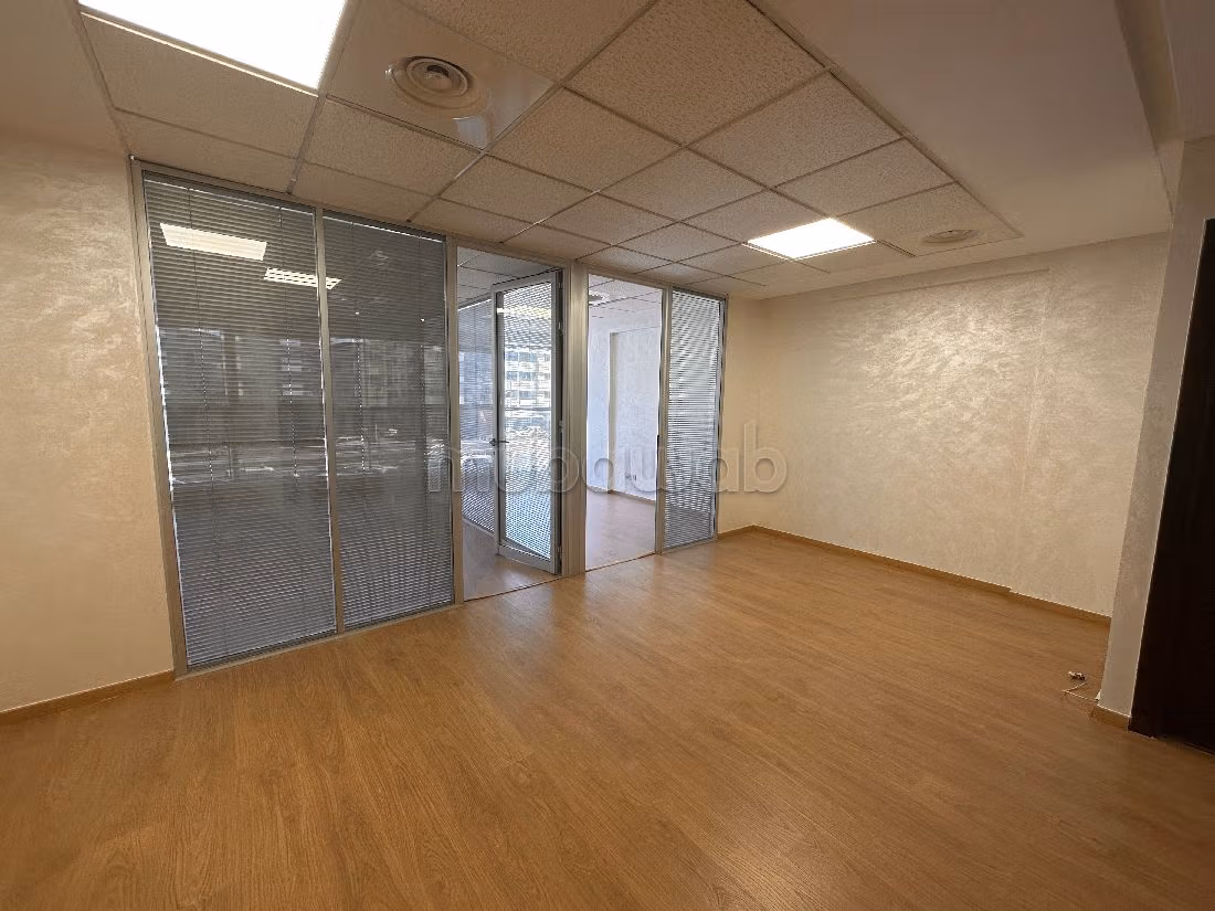 Bureaux 58 m² à louer à Casablanca — Photo 16