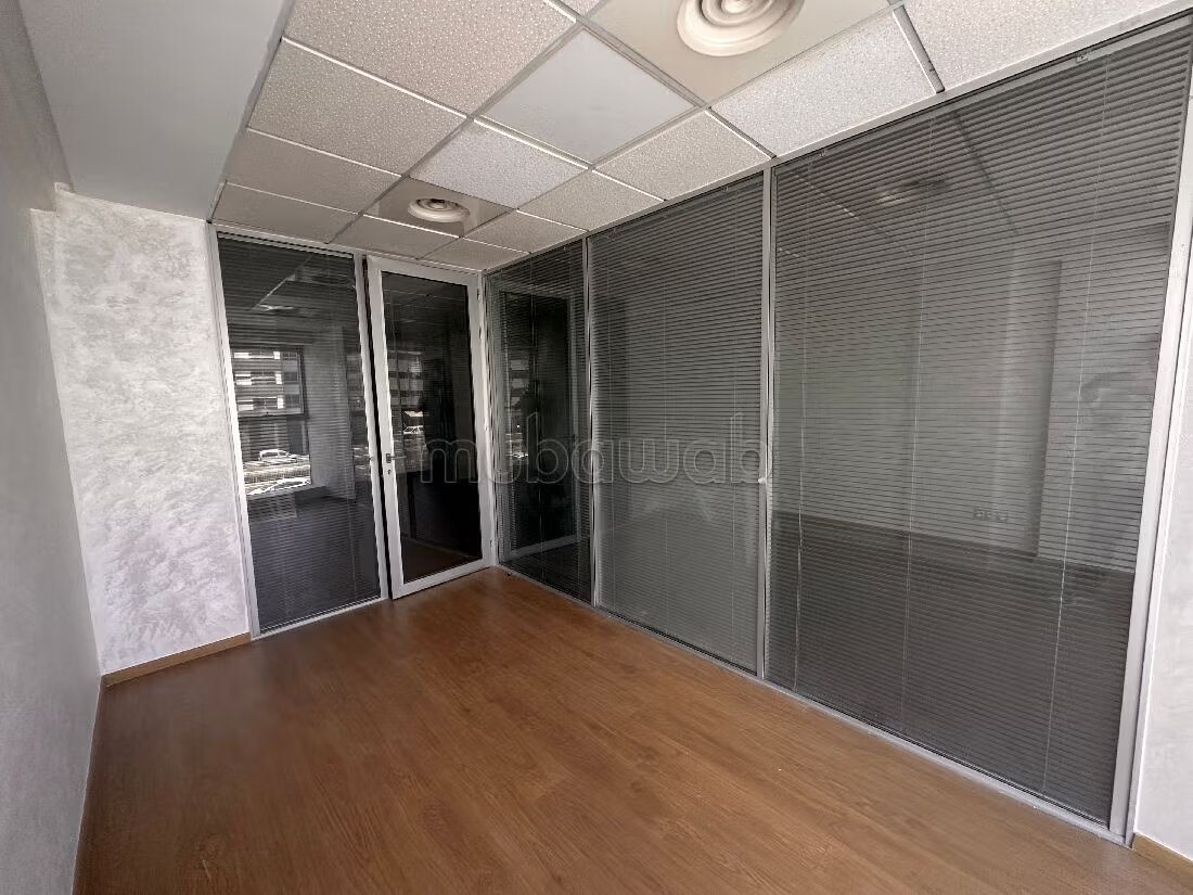 Bureaux 58 m² à louer à Casablanca — Photo 13