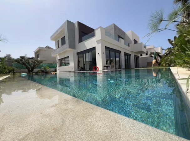 Villa 760 m² à vendre à El Menzeh — Photo 13
