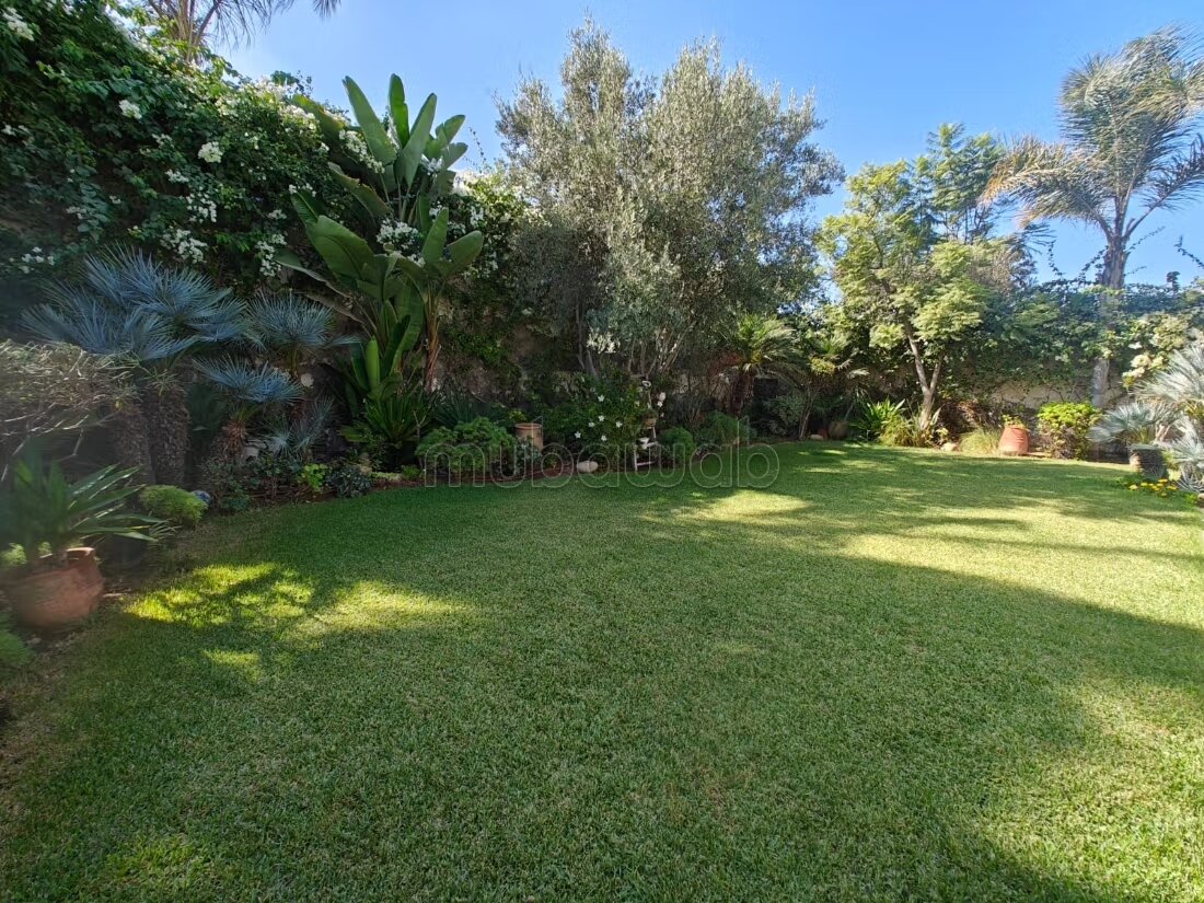 Luxury Villa 650 m² for Sale in Casablanca (Ville Verte) — Photo 19