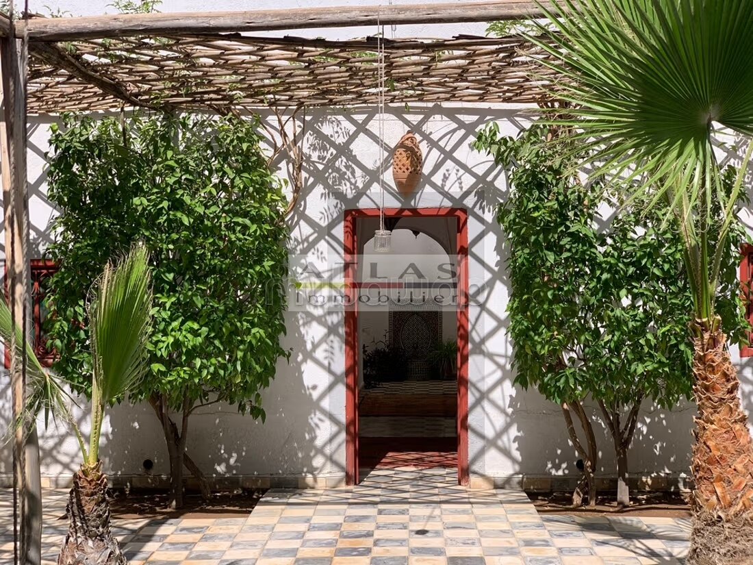 Kasbah 1,7 Hectare avec lac à vendre à Marrakech — Photo 42