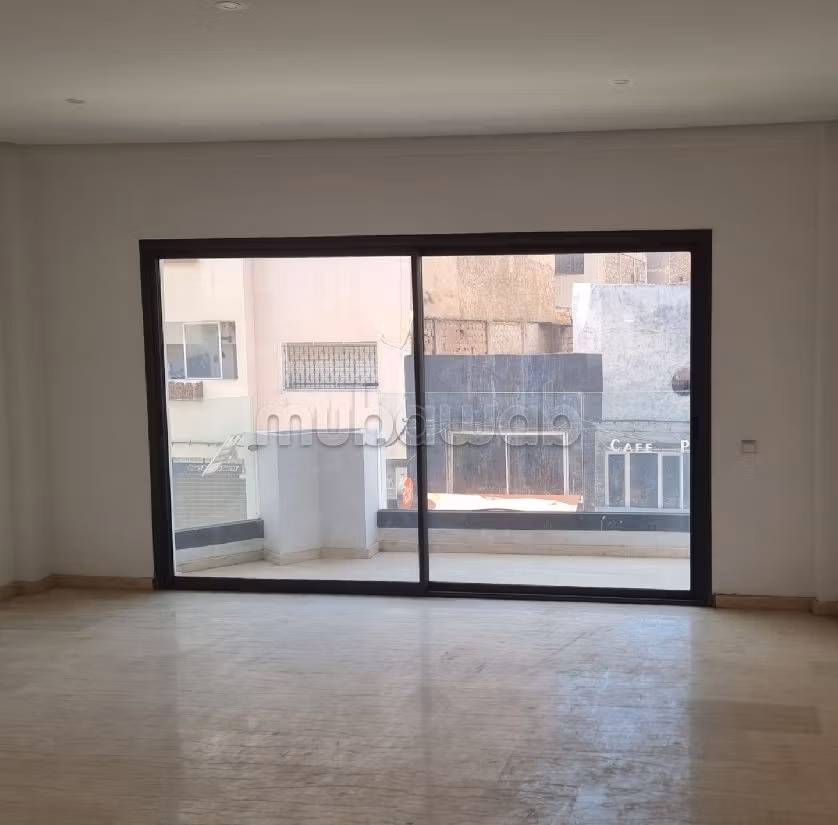 Bureau 88m² à louer à Fès — Photo 12