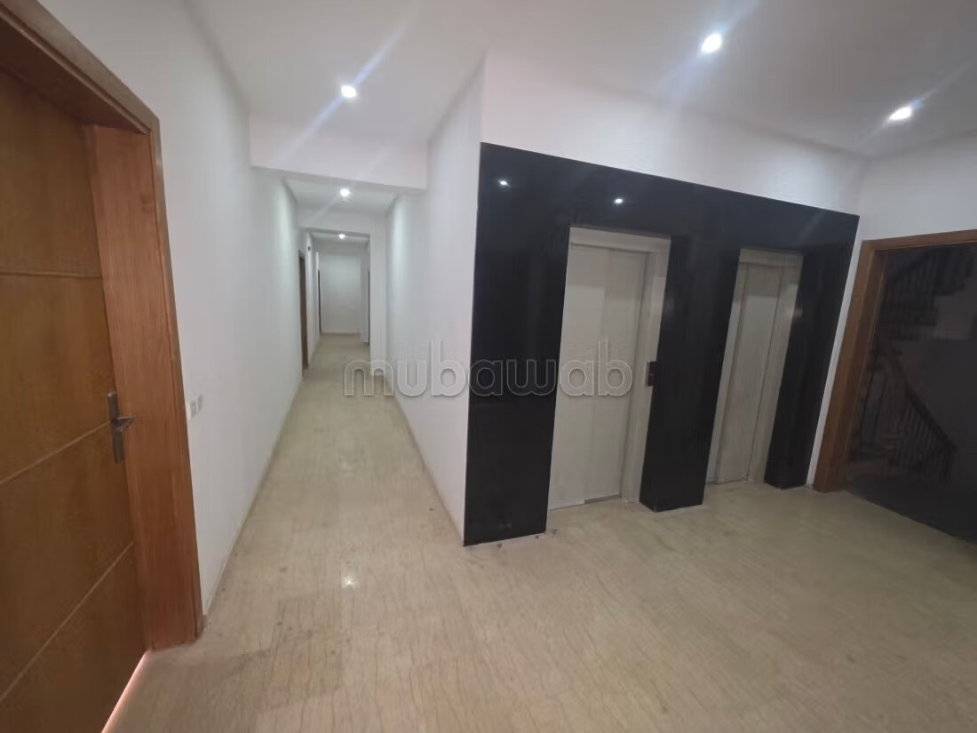 Bureau 88m² à louer à Fès — Photo 43