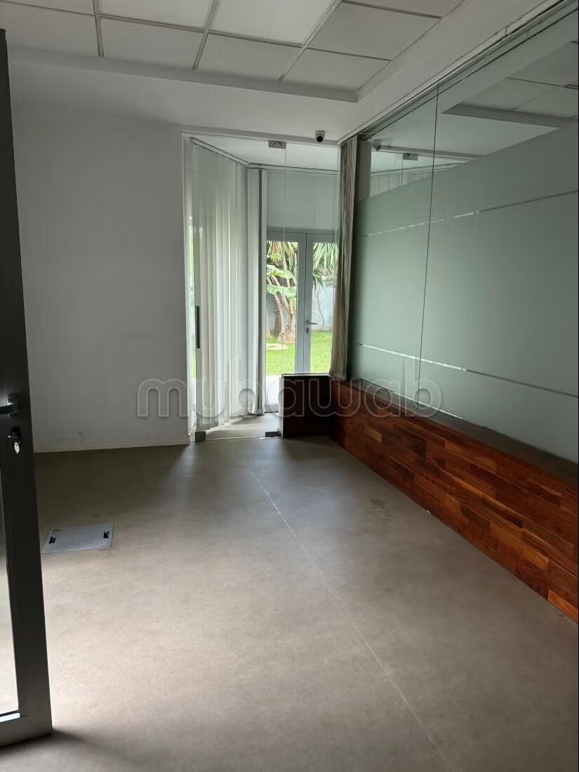 Office 700 m² for rent in Casablanca at Oasis — Photo 11