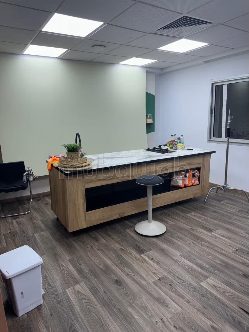 Office 700 m² for rent in Casablanca at Oasis — Photo 8