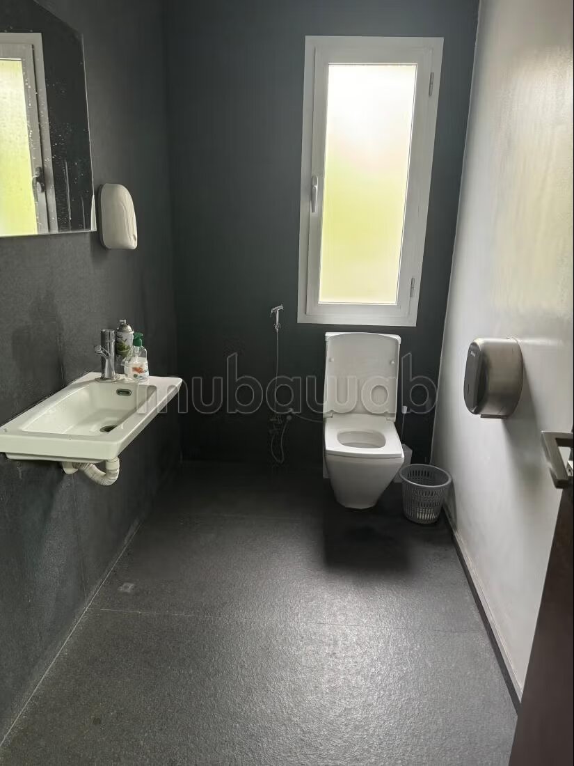 Office 700 m² for rent in Casablanca at Oasis — Photo 22
