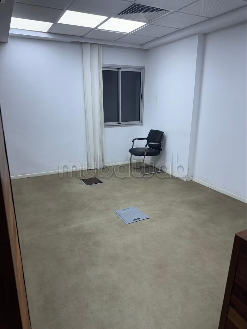Office 700 m² for rent in Casablanca at Oasis — Photo 59