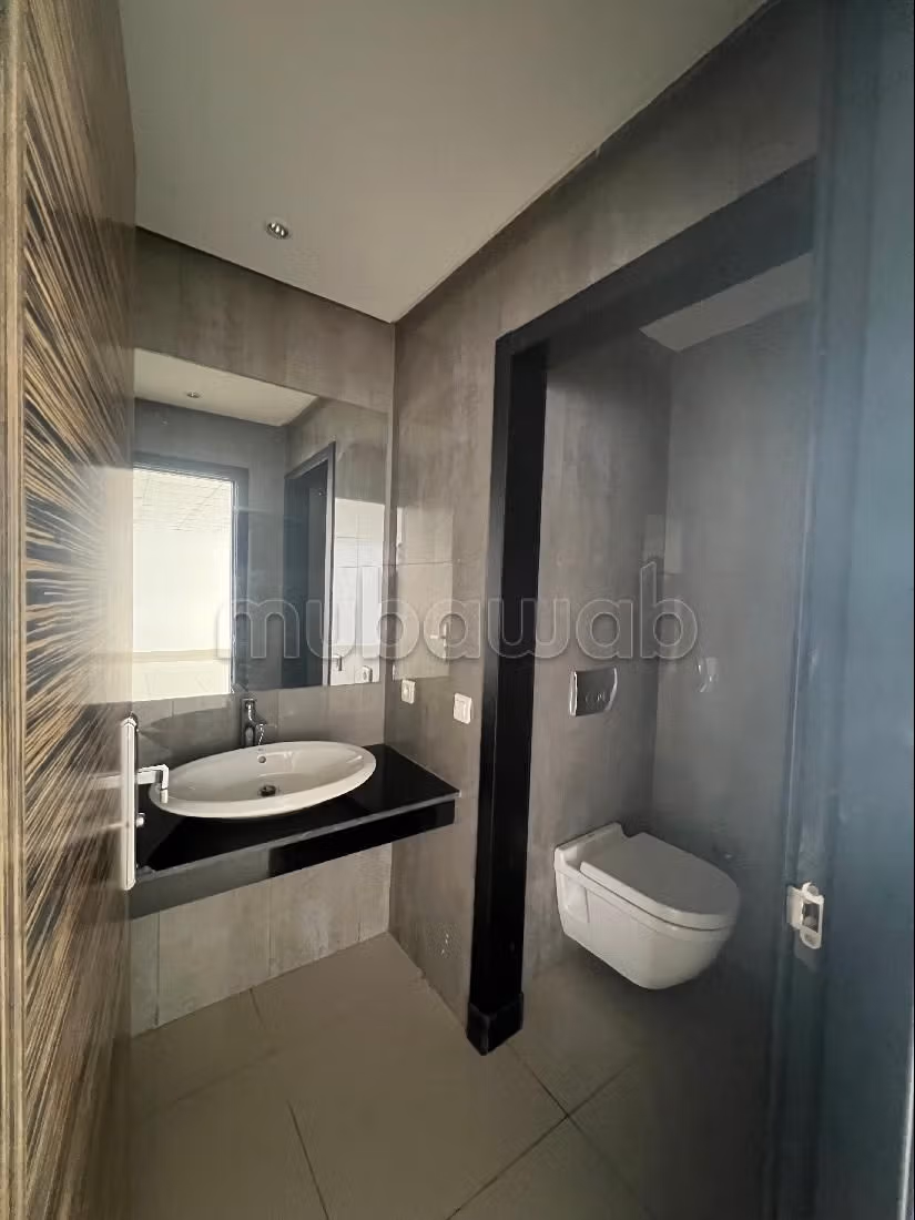 Office 105 m² for rent in Casablanca — Photo 32