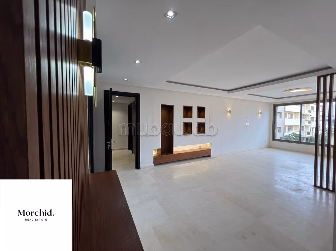 Appartement 208 m² à louer à Casablanca — Photo 2