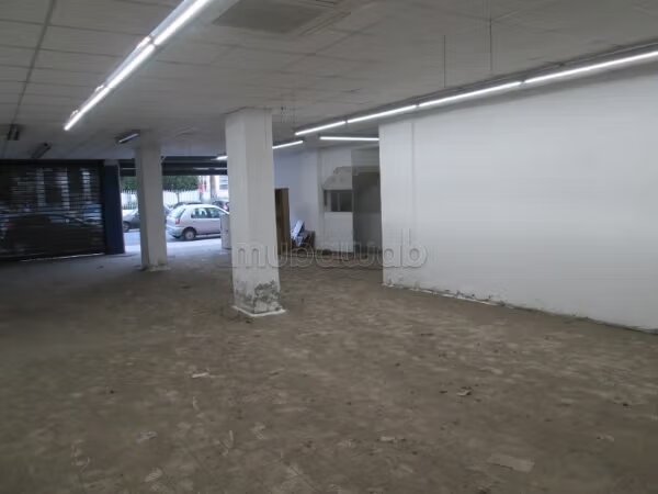 مكتب ٦٤٣ م² للإيجار في الدار البيضاء — Photo 14