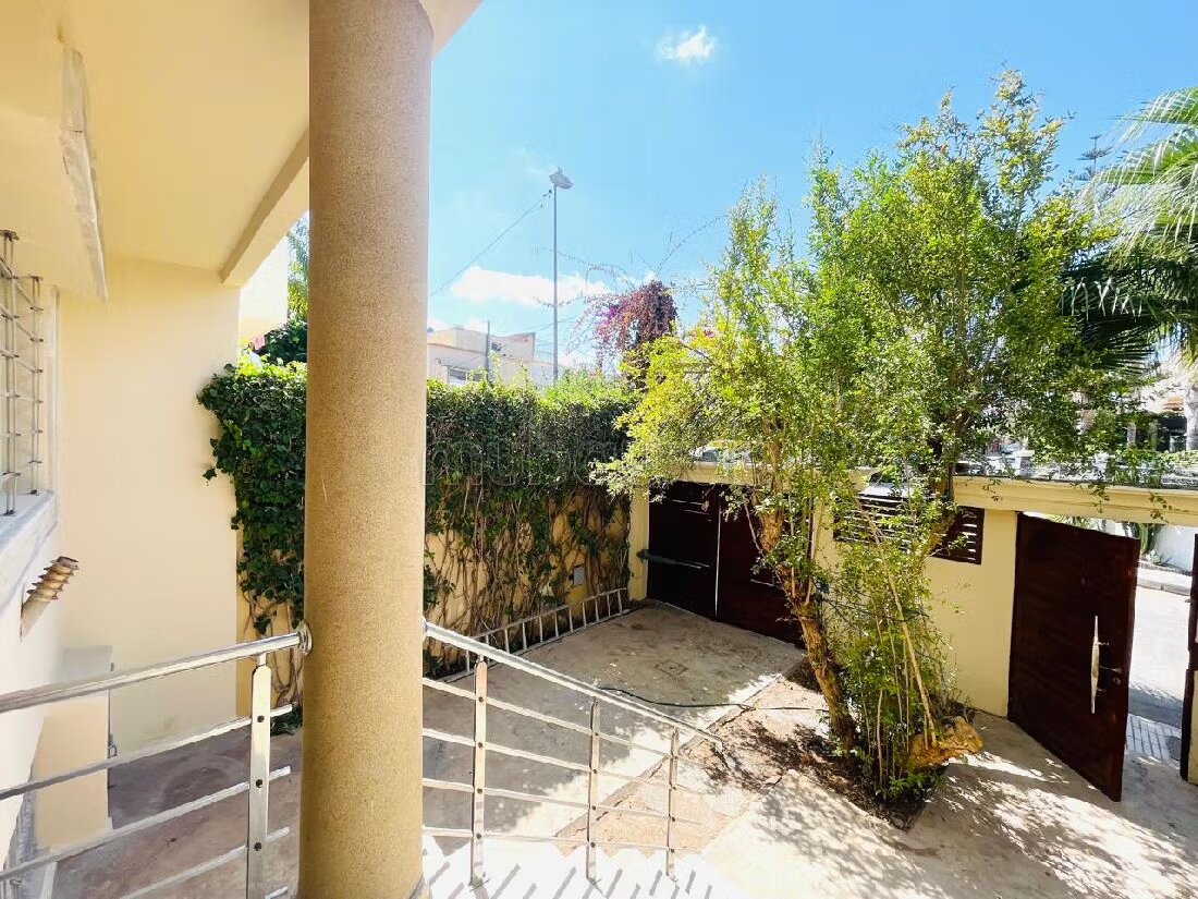 390 m² Villa for Rent in Casablanca - Hay El Hanaa — Photo 8