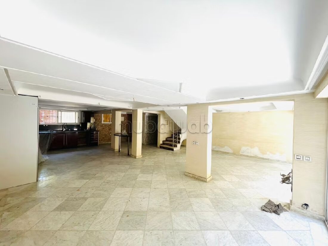 390 m² Villa for Rent in Casablanca - Hay El Hanaa — Photo 11