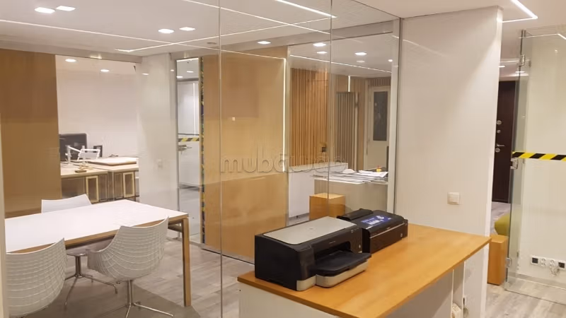 Bureau 490 m² à louer à Casablanca — Photo 4