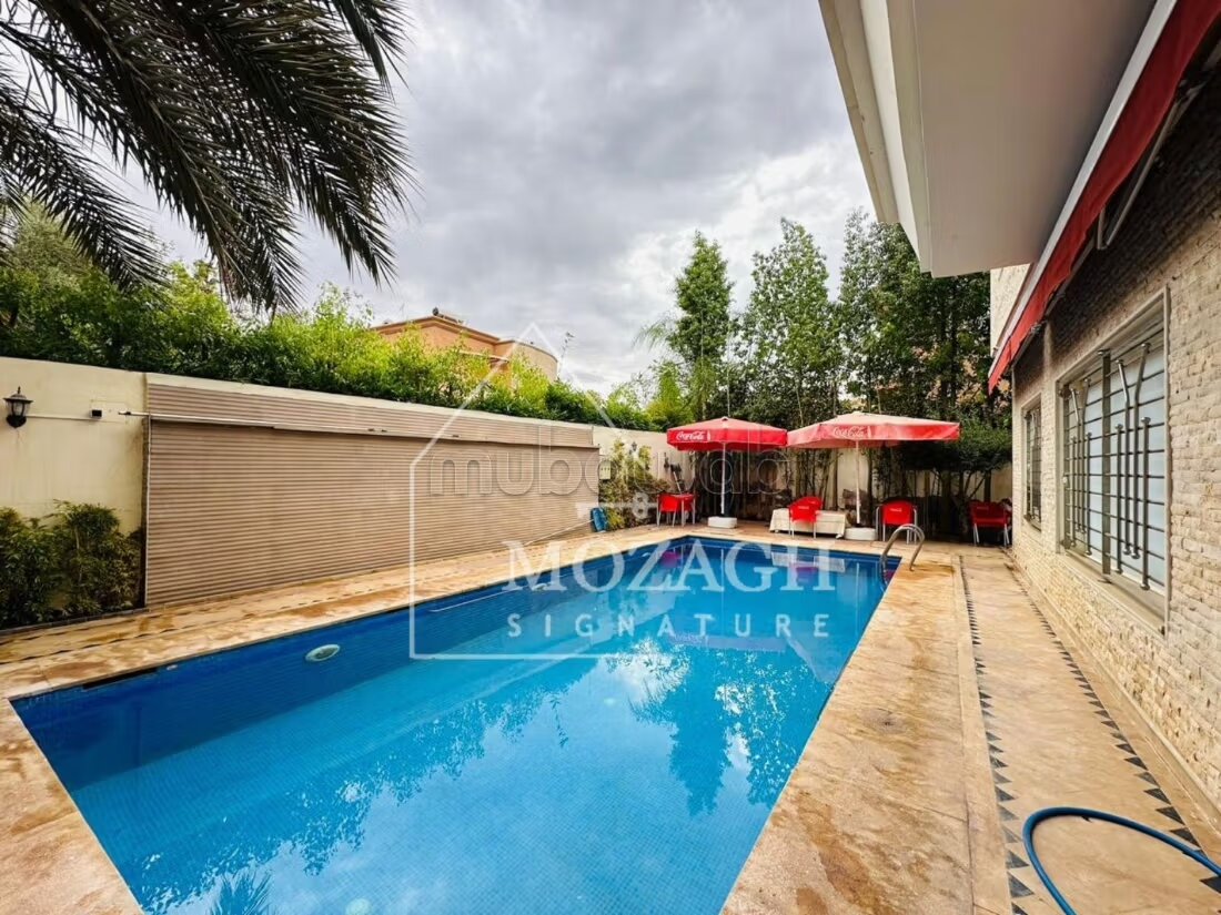 Villa 700 m² à louer à Marrakech — Photo 10