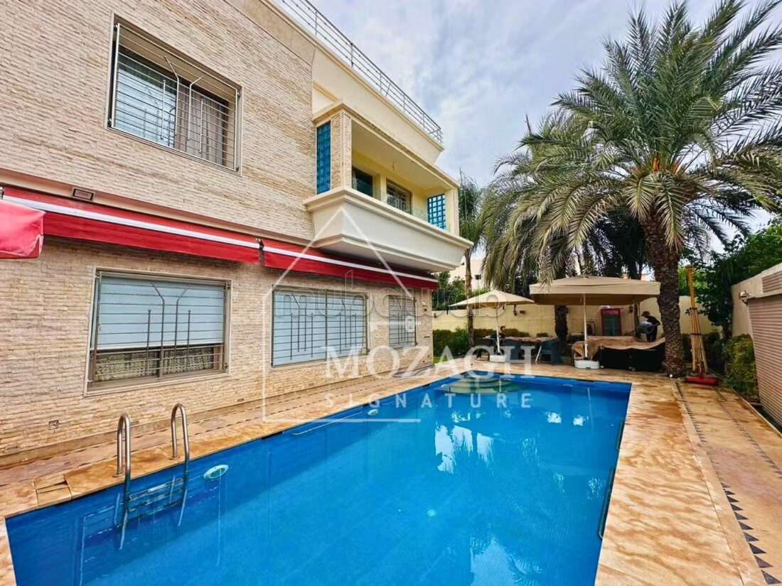 Villa 700 m² à louer à Marrakech — Photo 13
