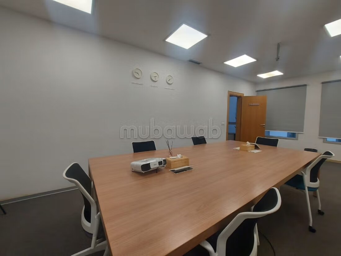 Office 299 m² for rent in Sidi Maarouf, Casablanca — Photo 13
