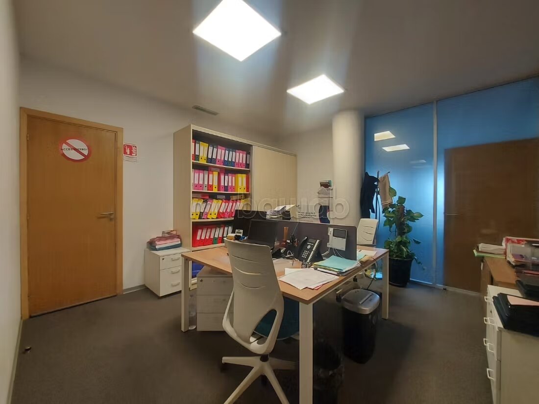 Office 299 m² for rent in Sidi Maarouf, Casablanca — Photo 18